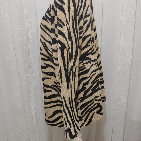 Vintage women's pullover sweater.  Size XL - Picture 5 of 9